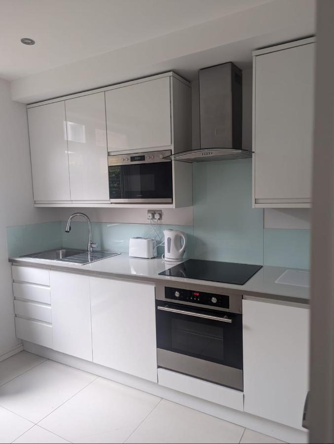 Апартаменты Modern Studio In Finsbury Park Лондон Экстерьер фото